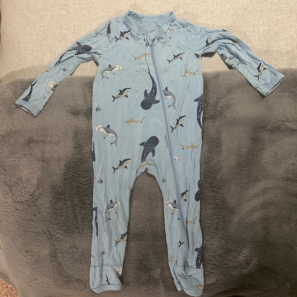 Kyle shark onesie 12-18 months